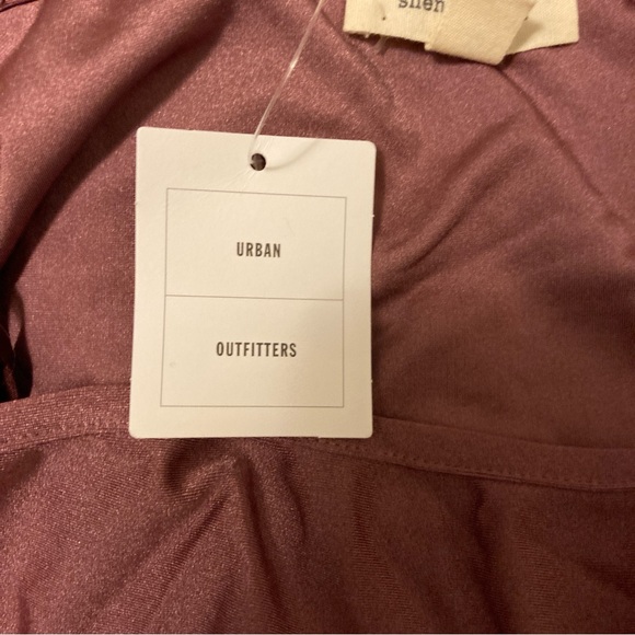 UO Silence & Noise purple Tank/Camisole top - large NWT - Picture 4 of 6